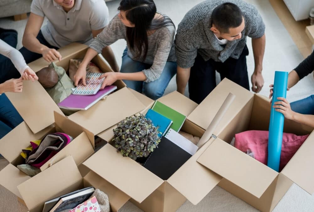 Débarras bureau Paris : vider vos locaux professionnels facilement